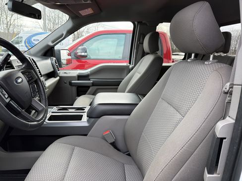 Used 2018 Ford F150 XLT w/ Equipment Group 302A Luxury image 12