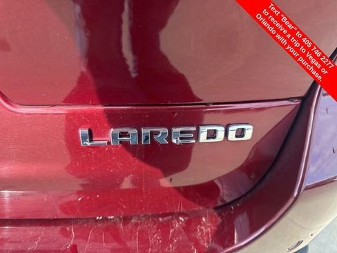 Used 2023 Jeep Grand Cherokee L Laredo image 10