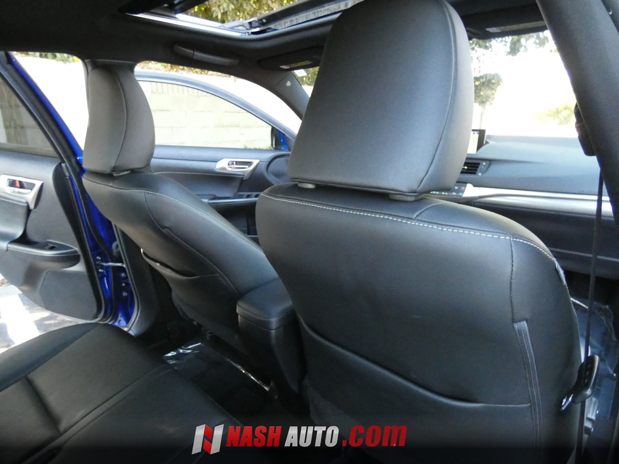 Used 2014 Lexus CT 200h w/ F Sport w/Nuluxe Interior FWD image 39