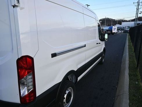 New 2026 Ford Transit 250 148 Medium Roof image 14
