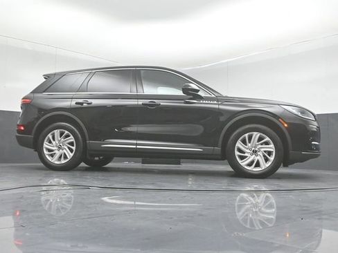 Certified 2024 Lincoln Corsair AWD image 35