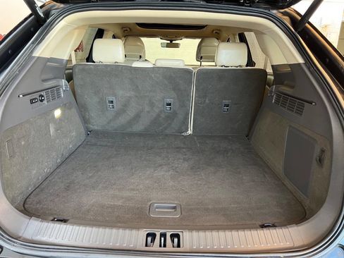 Used 2019 Lincoln Nautilus Reserve image 11