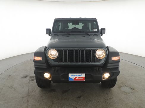 Used 2024 Jeep Wrangler Sport S image 2