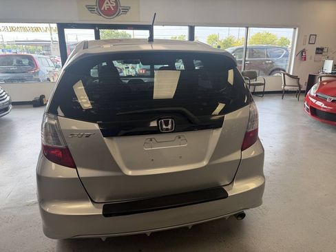 Used 2011 Honda Fit Sport image 11