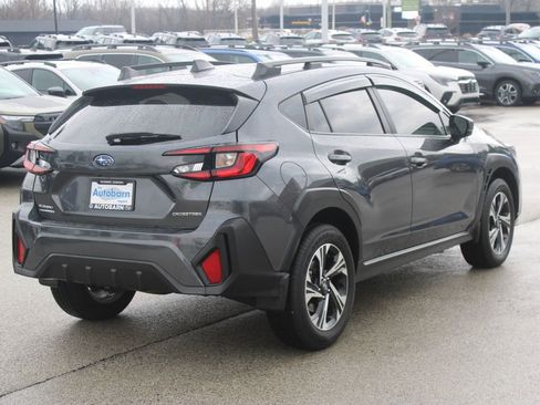 Used 2025 Subaru Crosstrek 2.0i Premium image 5