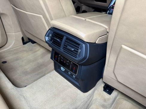 Used 2021 Lamborghini Urus image 15