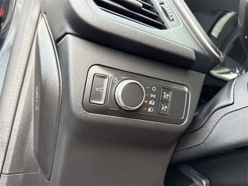 Used 2022 Ford Escape SE w/ Convenience Package image 22