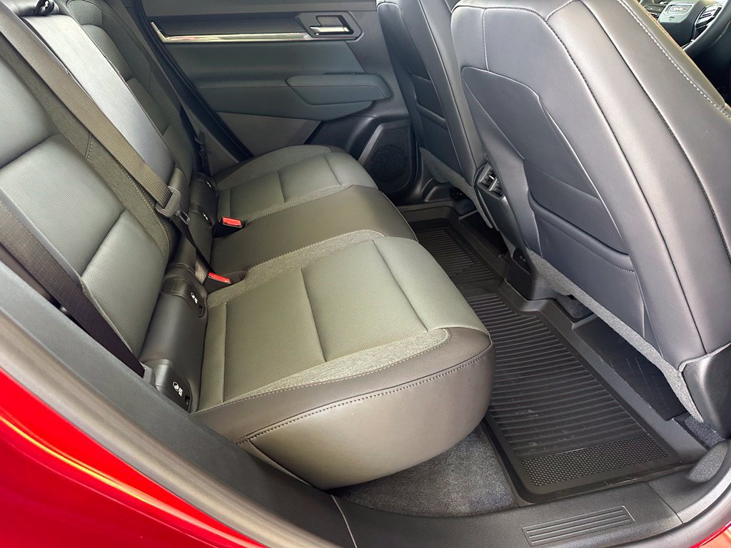 New 2027 GMC Terrain AT4 w/ Convenience Package III AWD/4WD image 35