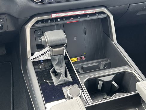 New 2026 Toyota Tundra Limited image 21