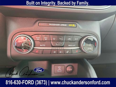 Used 2023 Ford Escape Active image 17