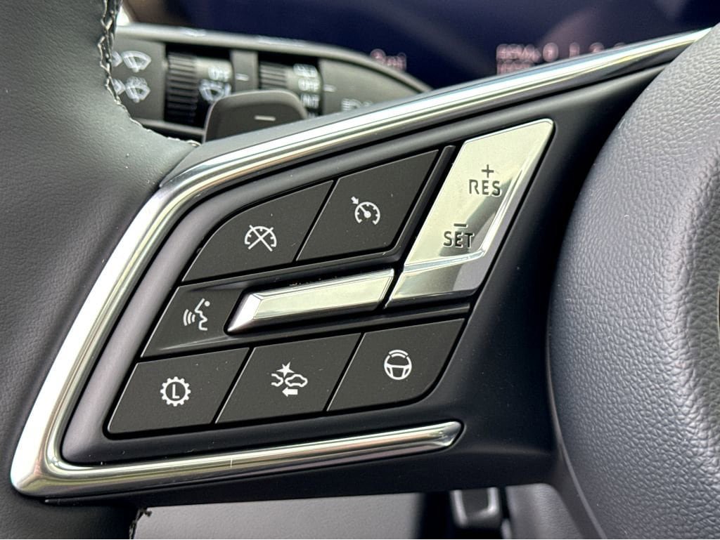 New 2026 Buick Enclave Avenir w/ Super Cruise Package FWD image 17
