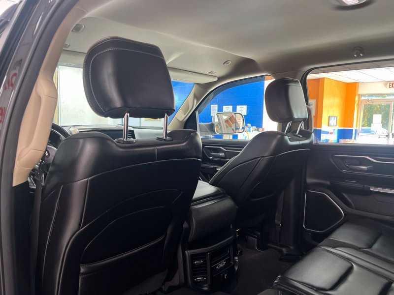Used 2019 RAM 1500 Laramie w/ Trailer Tow Group AWD/4WD image 14