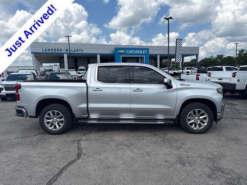 Used 2019 Chevrolet Silverado 1500 LTZ w/ LTZ Premium Package AWD/4WD image 2