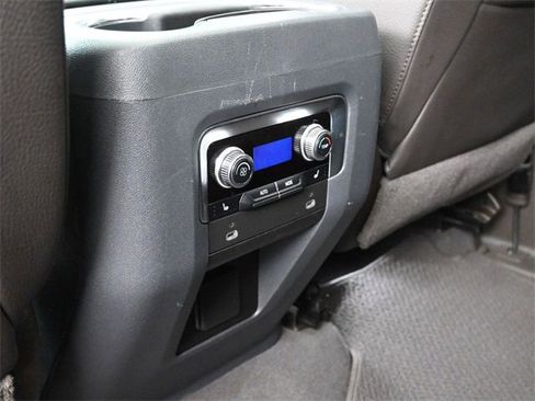 Used 2021 GMC Yukon Denali image 33