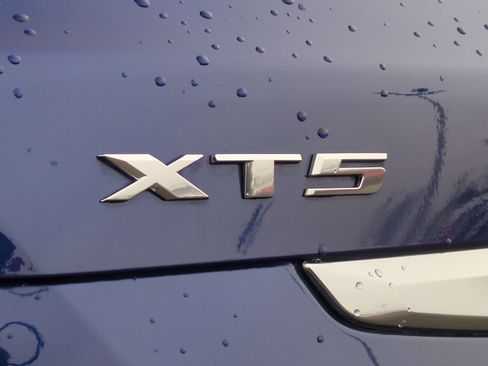 Certified 2023 Cadillac XT5 Premium Luxury image 33