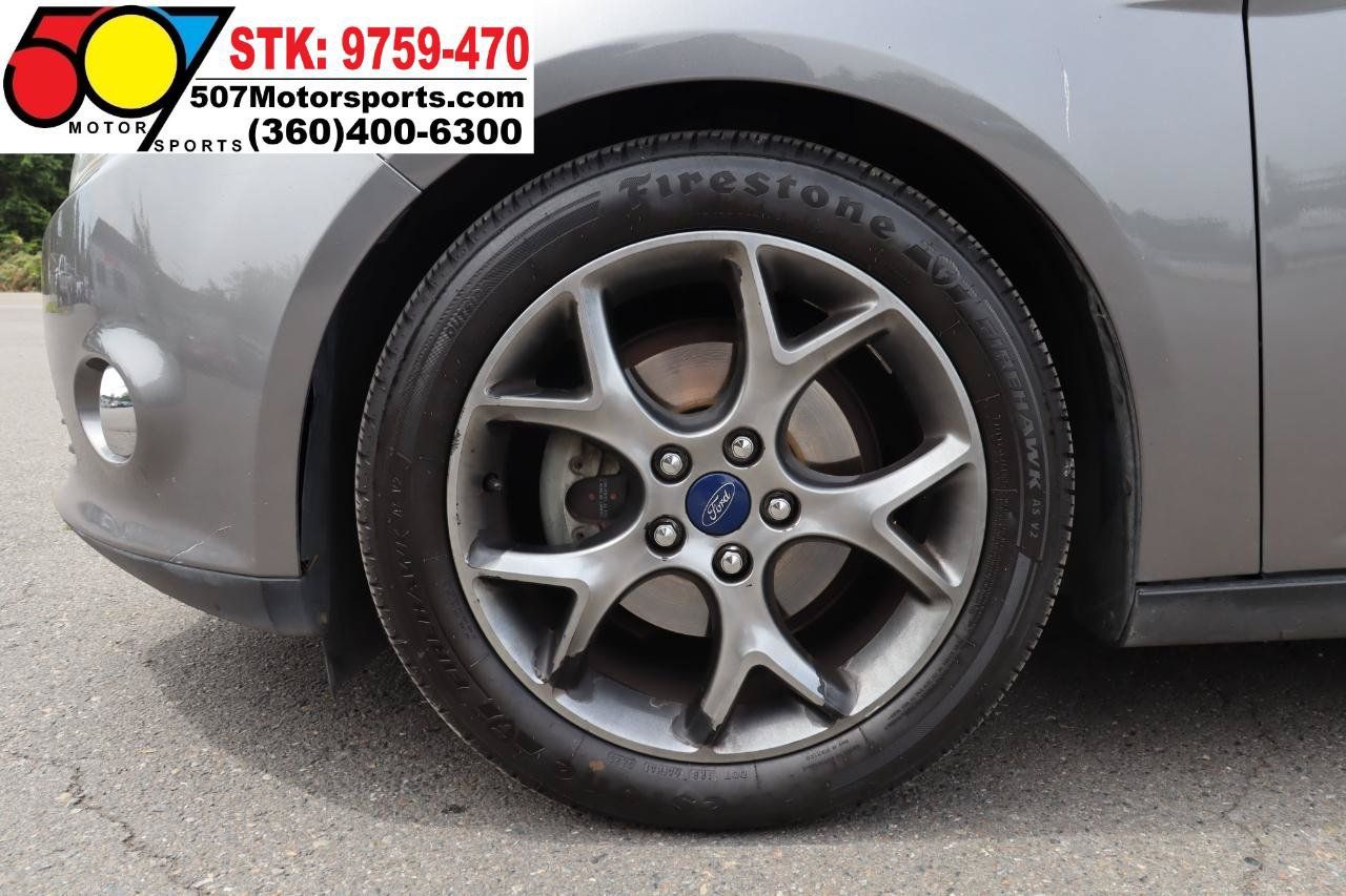 Used 2014 Ford Focus SE w/ Equipment Group 201A FWD image 18