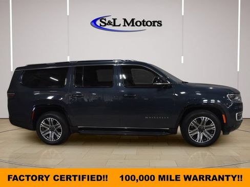 Certified 2024 Jeep Wagoneer L Series II w/ Flexible Seating Group AWD/4WD image 8