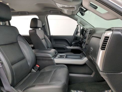 Used 2016 Chevrolet Silverado 3500 LTZ image 30