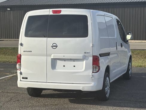 Used 2019 Nissan NV200 SV w/ Back Door Glass Package image 5