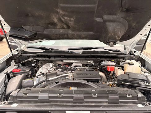 Used 2025 Chevrolet Silverado 2500 LT AWD/4WD image 24