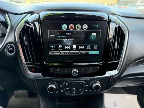 Used 2019 Chevrolet Traverse LT image 20
