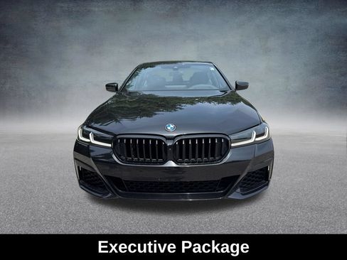 Used 2022 BMW M550i xDrive w/ Executive Package AWD/4WD image 10