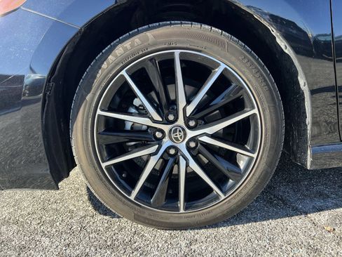 Used 2023 Toyota Camry SE image 12