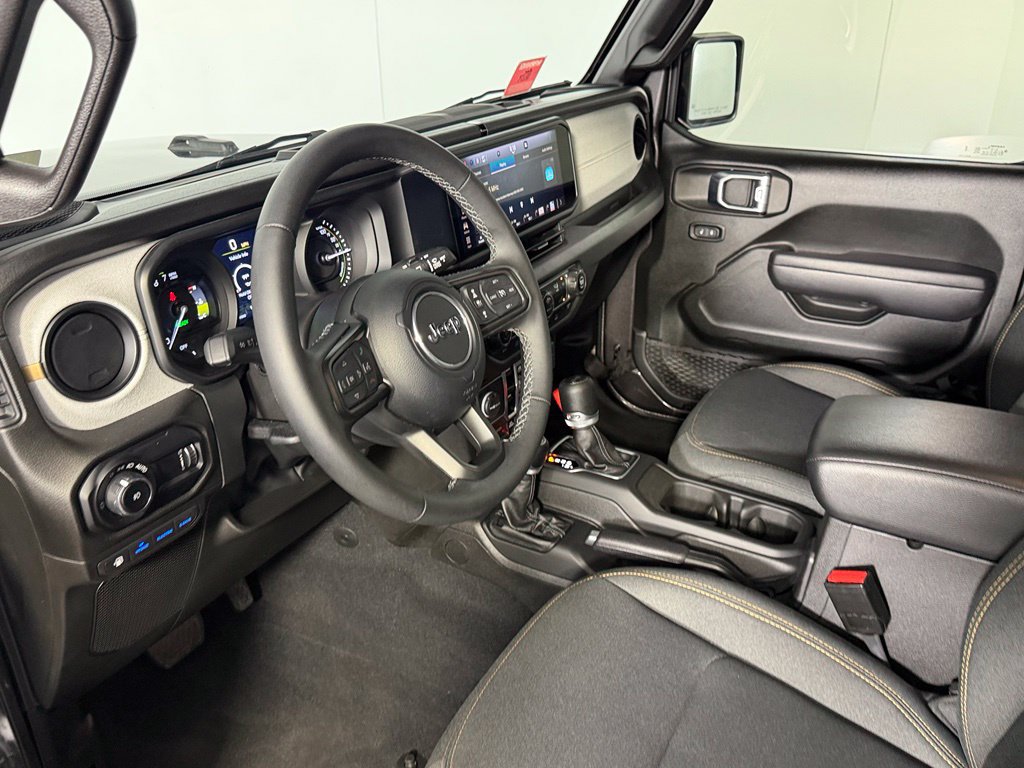 Used 2025 Jeep Wrangler Unlimited Sport S 4xe AWD/4WD image 13