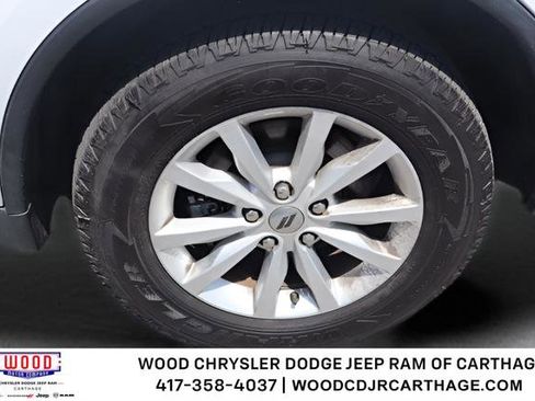 Used 2021 Dodge Durango SXT AWD/4WD image 25