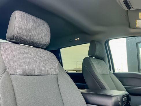 Used 2023 Ford F350 XLT w/ FX4 Off-Road Package image 15