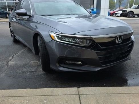 Used 2018 Honda Accord Sport image 1