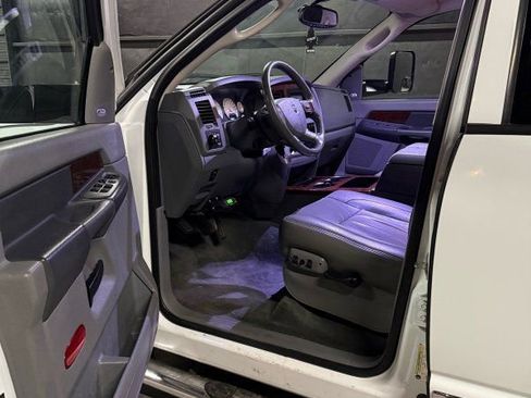 Used 2008 Dodge Ram 3500 Truck Laramie w/ Trailer Tow Group image 9
