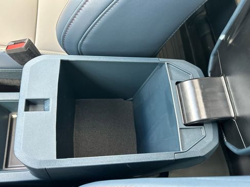 New 2026 Ford Maverick Lariat image 45