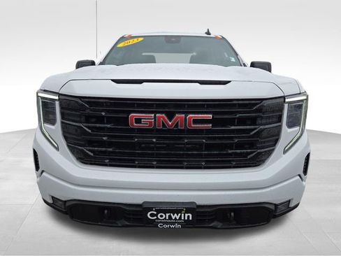 Used 2023 GMC Sierra 1500 Elevation AWD/4WD image 4