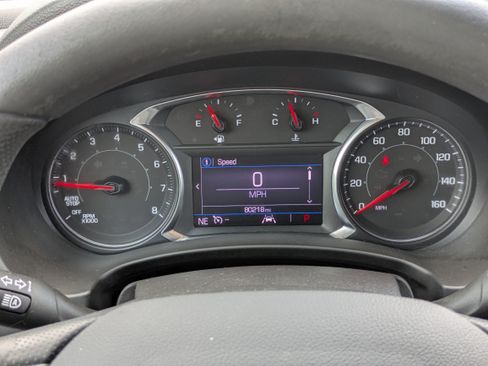 Used 2022 GMC Terrain SLE w/ Driver Convenience Package FWD image 27
