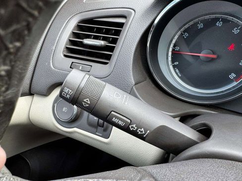 Used 2011 Buick Regal CXL Turbo w/ TO2 Preferred Equipment Group image 22