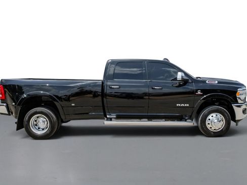 Used 2021 RAM 3500 Laramie AWD/4WD image 5