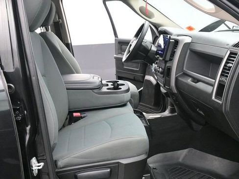 Used 2018 RAM 1500 Express w/ Express Value Package image 10