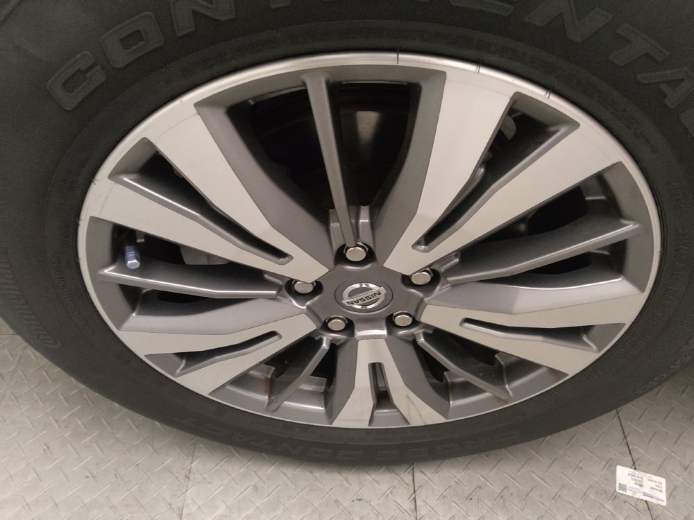 Used 2020 Nissan Pathfinder SL AWD/4WD image 31