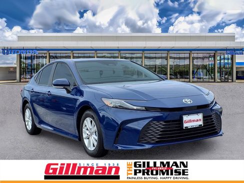 Used 2026 Toyota Camry LE FWD image 1