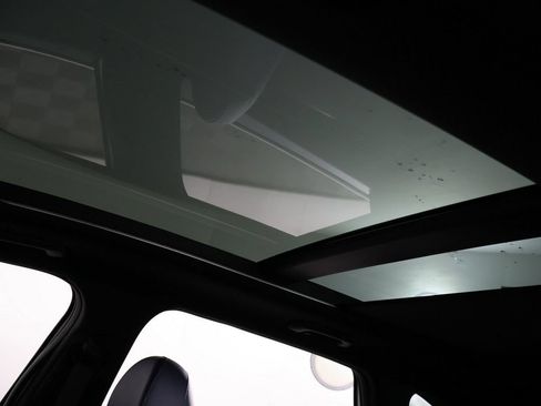 Used 2022 Kia Sorento SX Prestige w/ Panoramic Sunroof Package AWD/4WD image 24