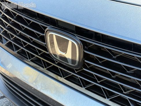 Certified 2023 Honda Accord LX image 32