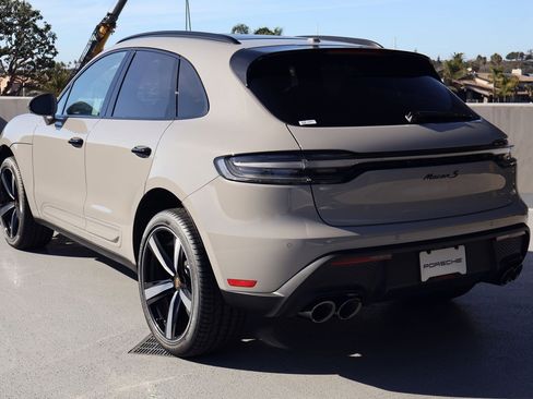 New 2026 Porsche Macan S image 3