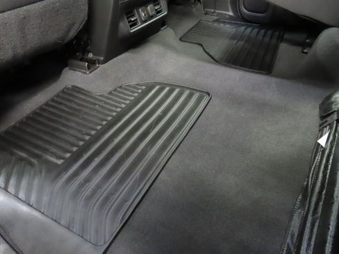 Used 2023 GMC Sierra 2500 SLE w/ SLE Value Package; image 64