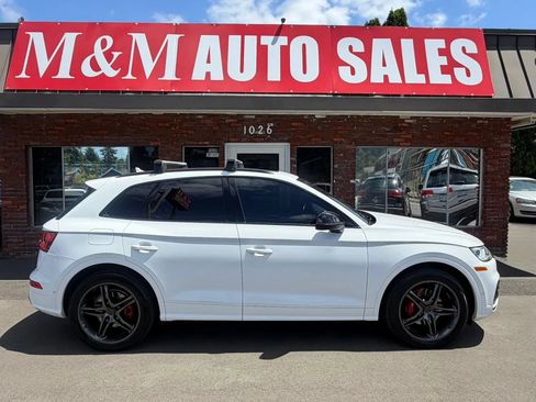 Used 2019 Audi SQ5 Prestige w/ Prestige Package AWD/4WD image 2