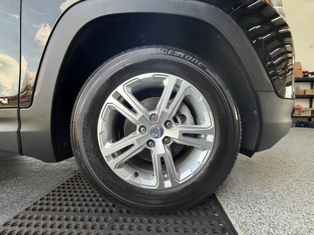 Used 2020 GMC Terrain SLE w/ Driver Convenience Package AWD/4WD image 45
