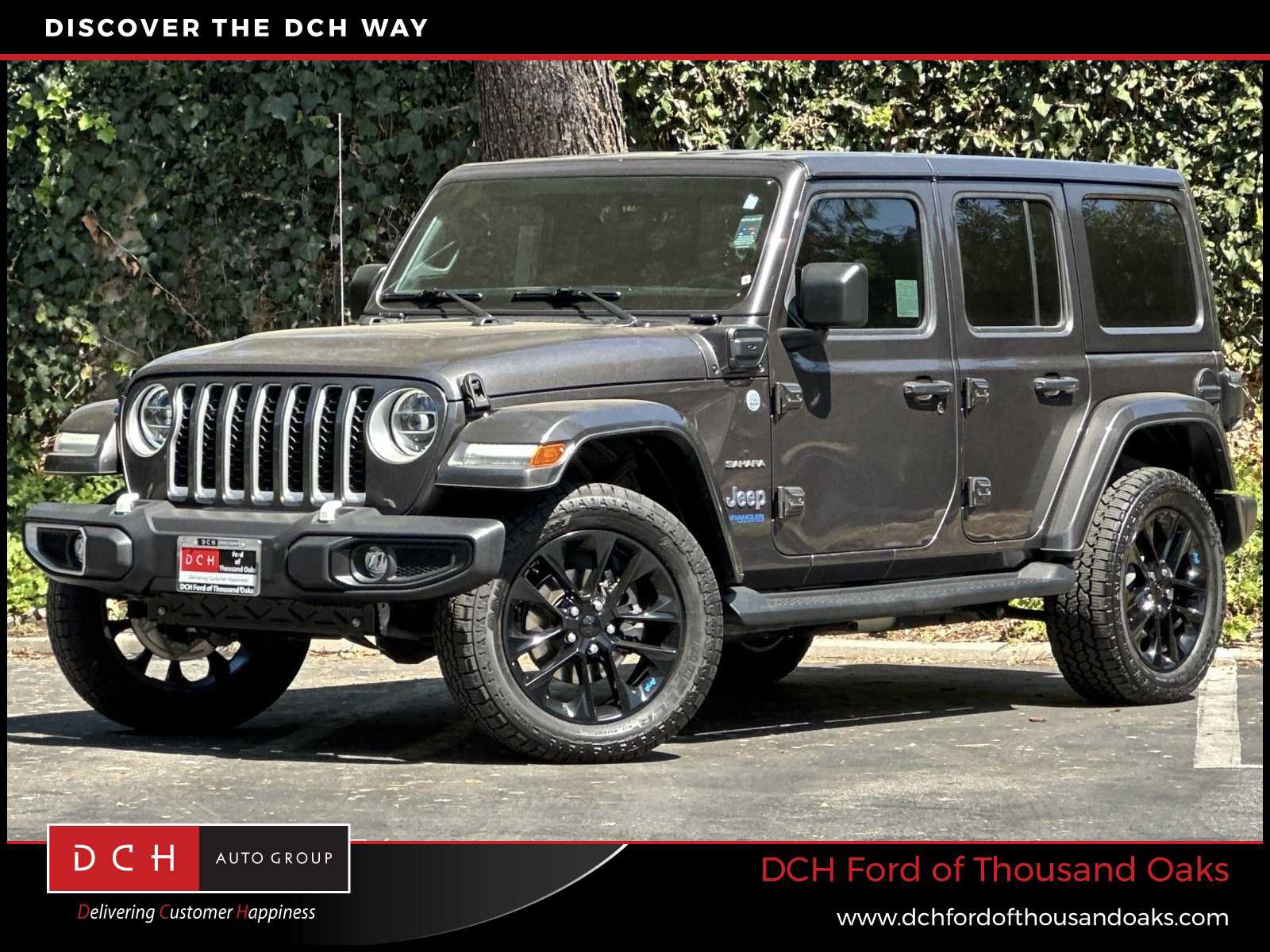Used 2022 Jeep Wrangler Unlimited Sahara AWD/4WD image 1