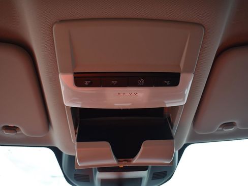 Used 2026 Nissan Rogue S FWD image 38