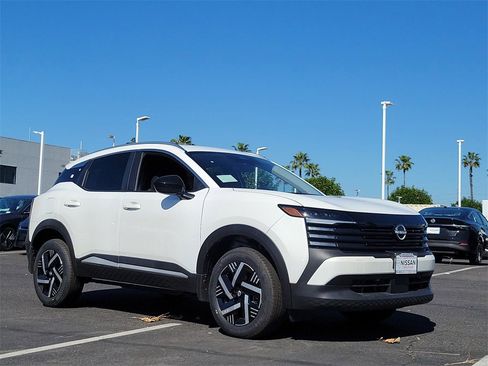 New 2026 Nissan Kicks SV w/ SV Premium Package image 21