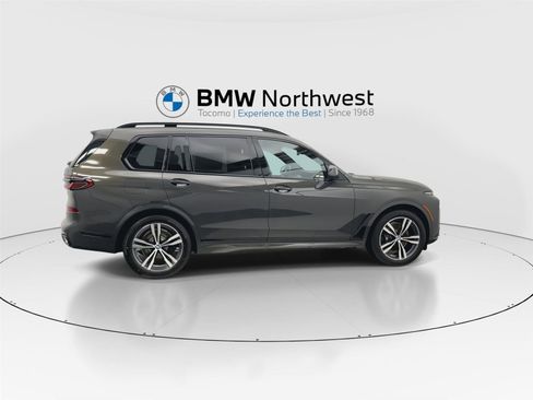 New 2026 BMW X7 xDrive40i w/ M Sport Package image 4
